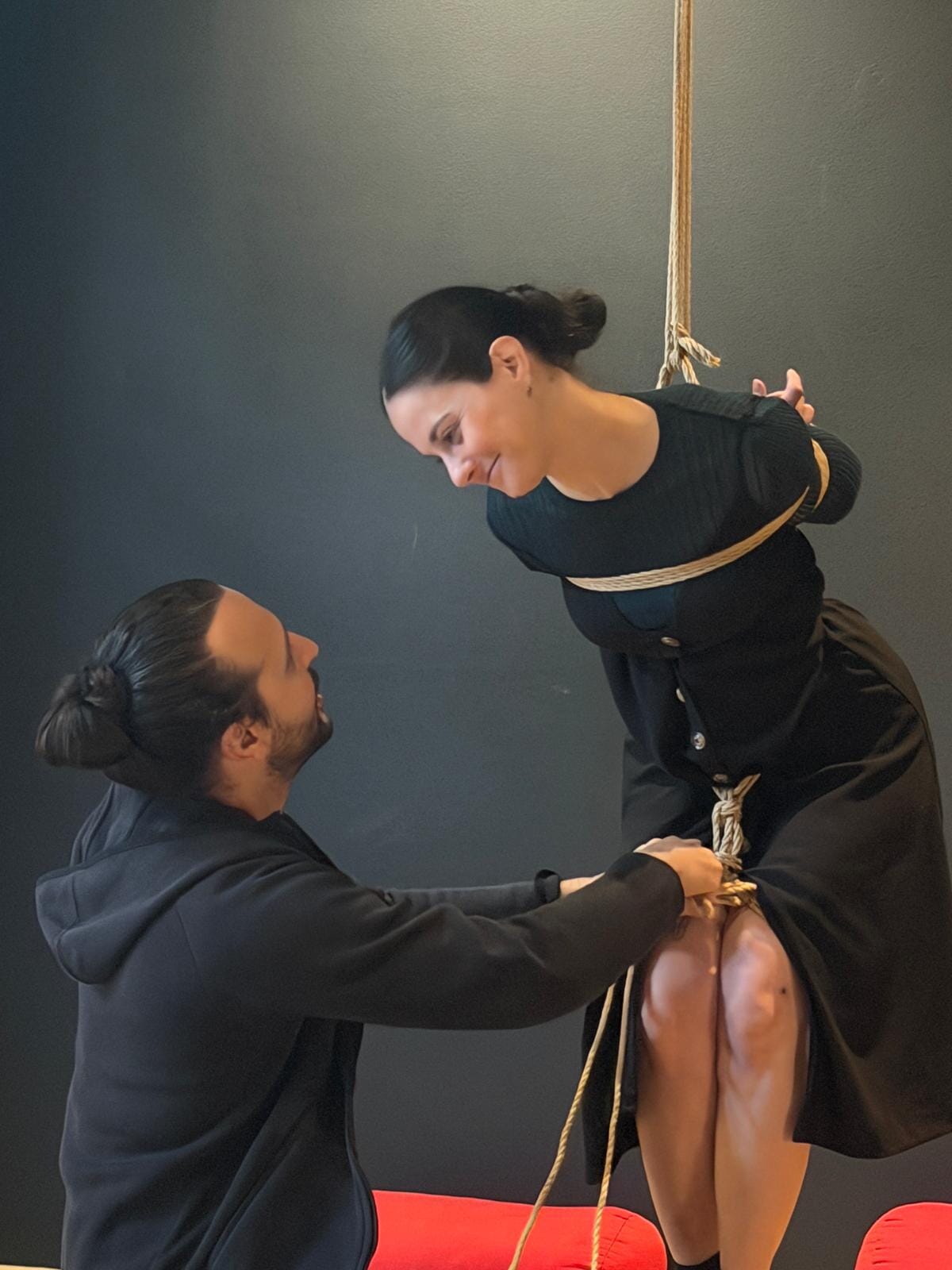 Kirigami e Tenshiko durante un workshop di Shibari a Melbourne